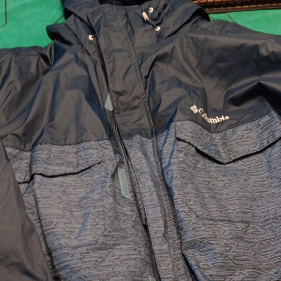 Columbia Other - Columbia Men's Navy and Black Raincoat